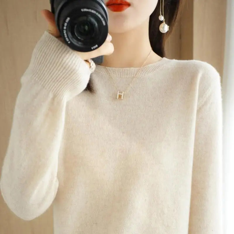 Autumn And Winter Thin Sweater Women's Round Neck Pullover Casual Knitted Top Women's Short Underlay Fashion 18 Colors